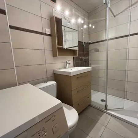 Brides-les-bains, 2 Pièces, 4 Personnes - Fr-1-512-194 Appartement